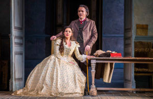 Joyce El Khoury i Artur Ruciński w "Traviacie" w Royal Opera House, Londyn, fot. Tristram Kenton