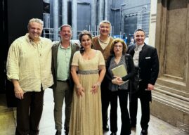 Opera na slajdach. Aleksandra Kurzak w „Tosce” Pucciniego w Staatsoper Unter den Linden